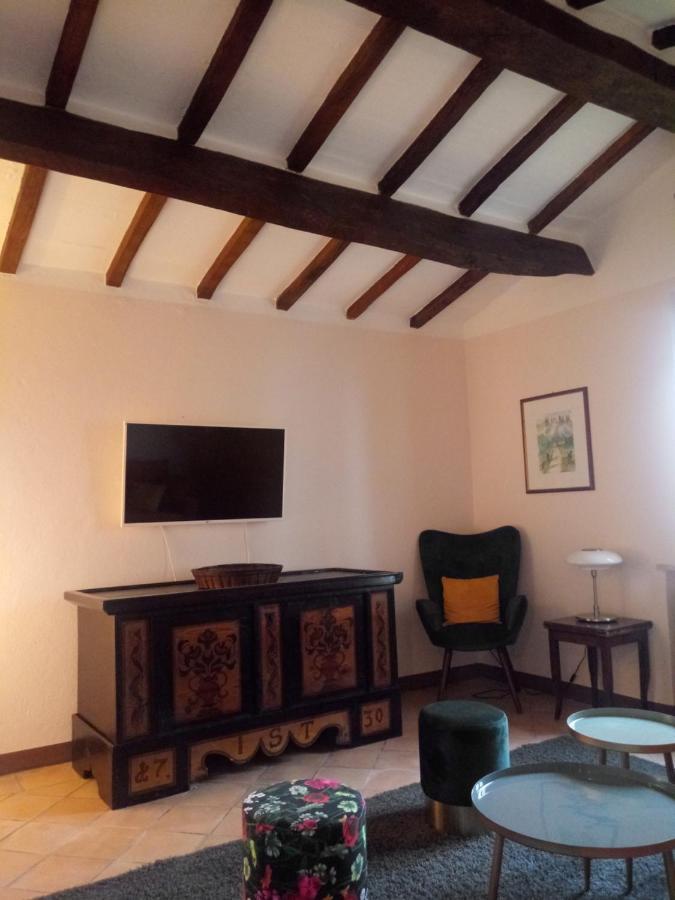 Le Querciolaie Monte Cavallo - Upper Apartment Saturnia Eksteriør bilde