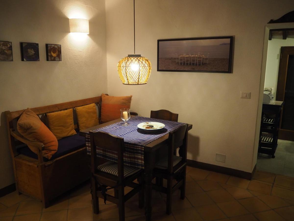 Le Querciolaie Monte Cavallo - Upper Apartment Saturnia Eksteriør bilde